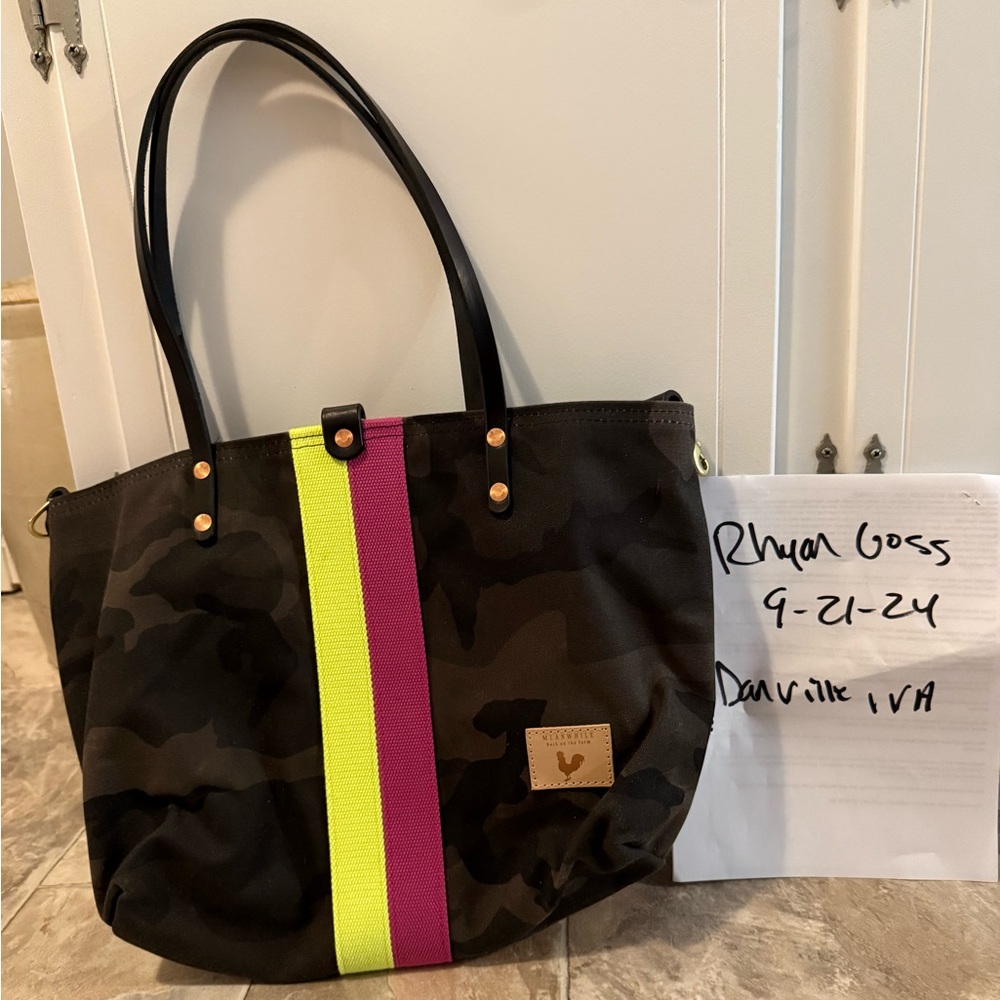 Never been used camo perfect tote with webbing